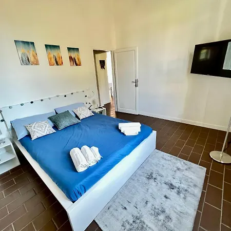 Apartment Relax & Design A Pochi Passi Dalla Stazione *