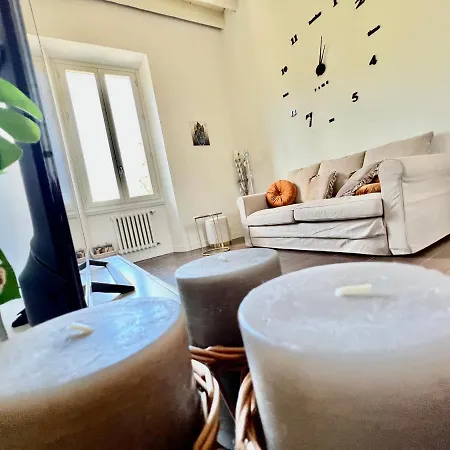 Relax & Design A Pochi Passi Dalla Stazione Apartment