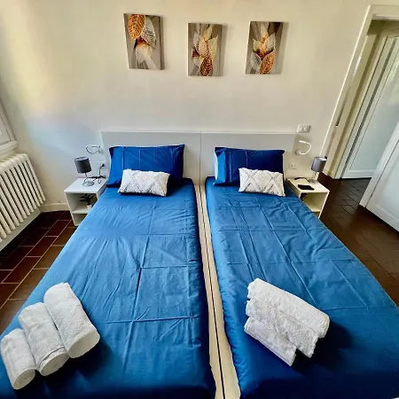 Relax & Design A Pochi Passi Dalla Stazione * Florence