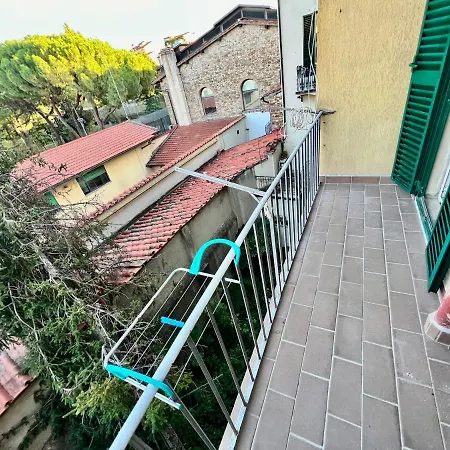 Relax & Design A Pochi Passi Dalla Stazione Florence